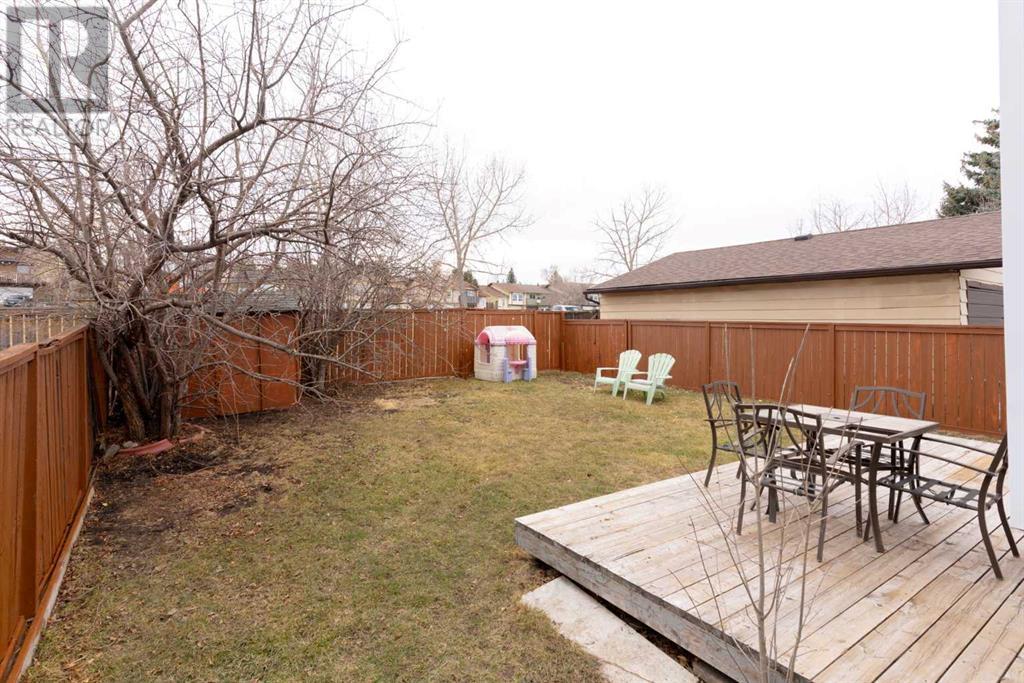 138 Sandstone Road Nw, Calgary, Alberta  T3K 2W8 - Photo 39 - A2209624