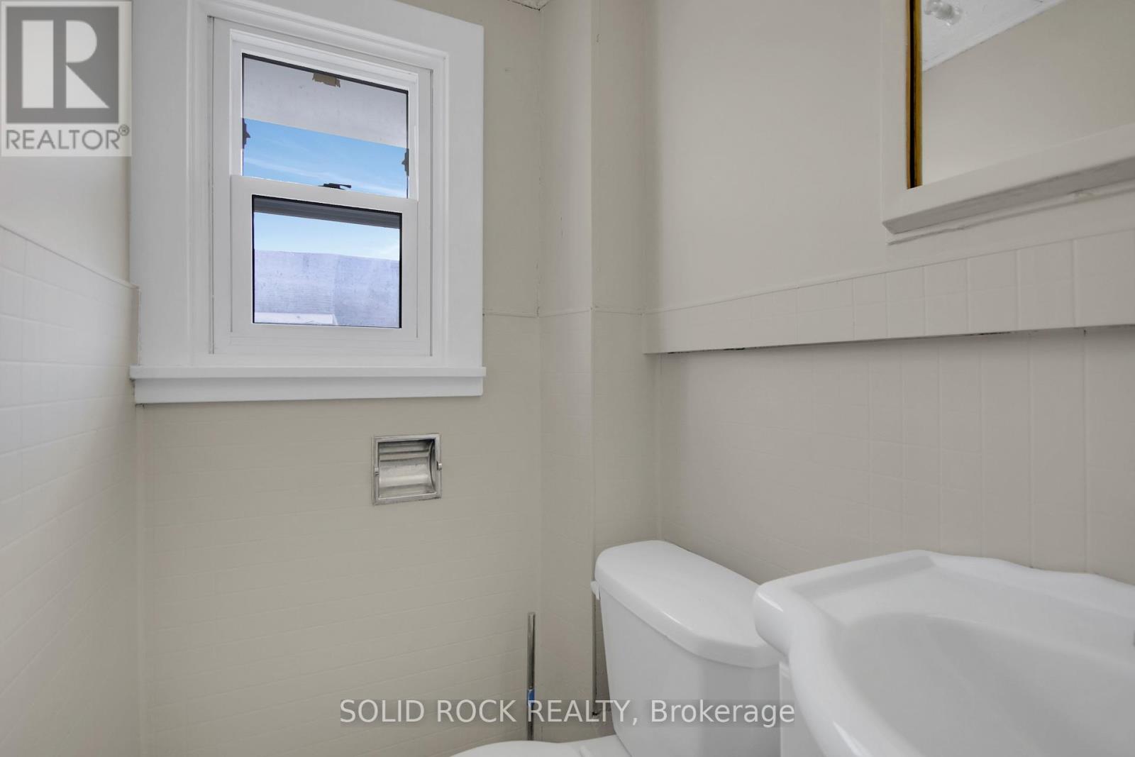 25 Burwash Street, Arnprior, Ontario  K7S 1V1 - Photo 26 - X12099793