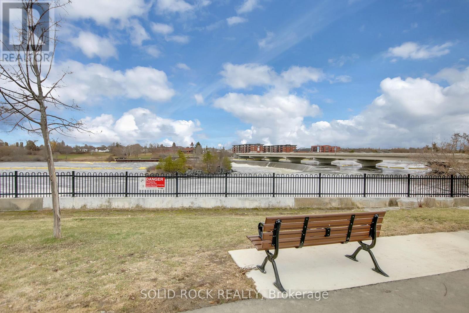 25 Burwash Street, Arnprior, Ontario  K7S 1V1 - Photo 30 - X12099793