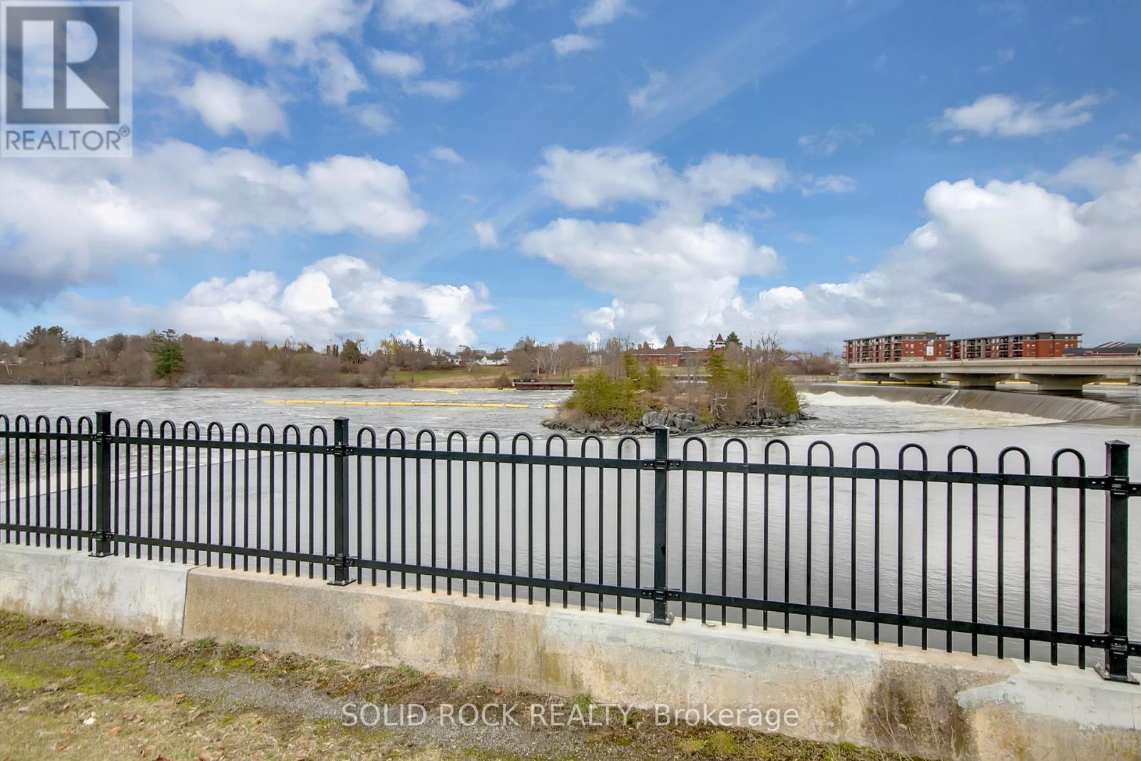 25 Burwash Street, Arnprior, Ontario  K7S 1V1 - Photo 31 - X12099793