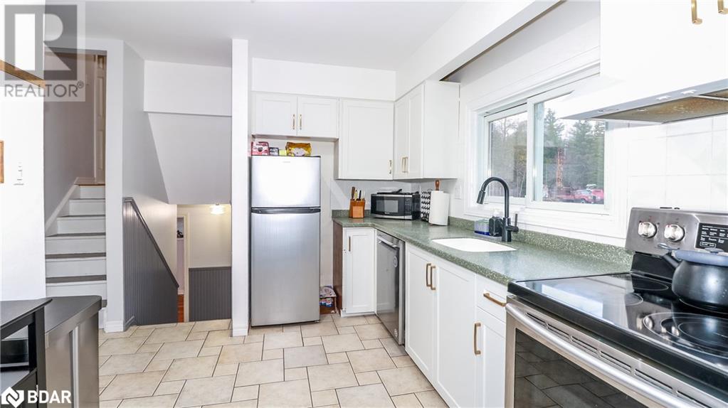 1587 Gill Road, Springwater, Ontario  L9X 1M5 - Photo 4 - 40715128