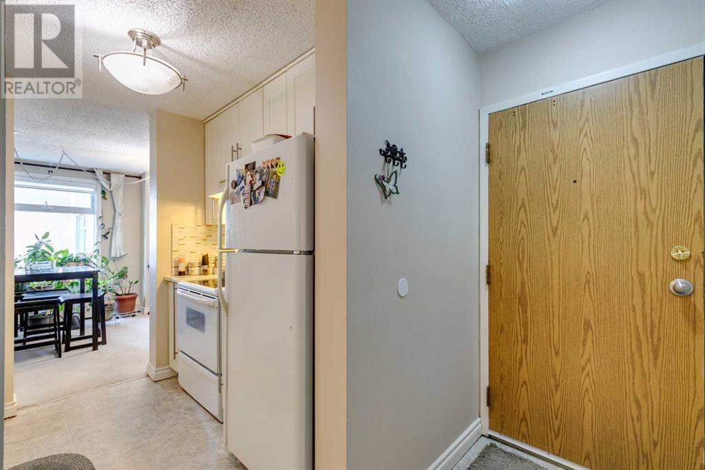 218, 8604 48 Avenue Nw, Calgary, Alberta  T3B 5E6 - Photo 3 - A2200247