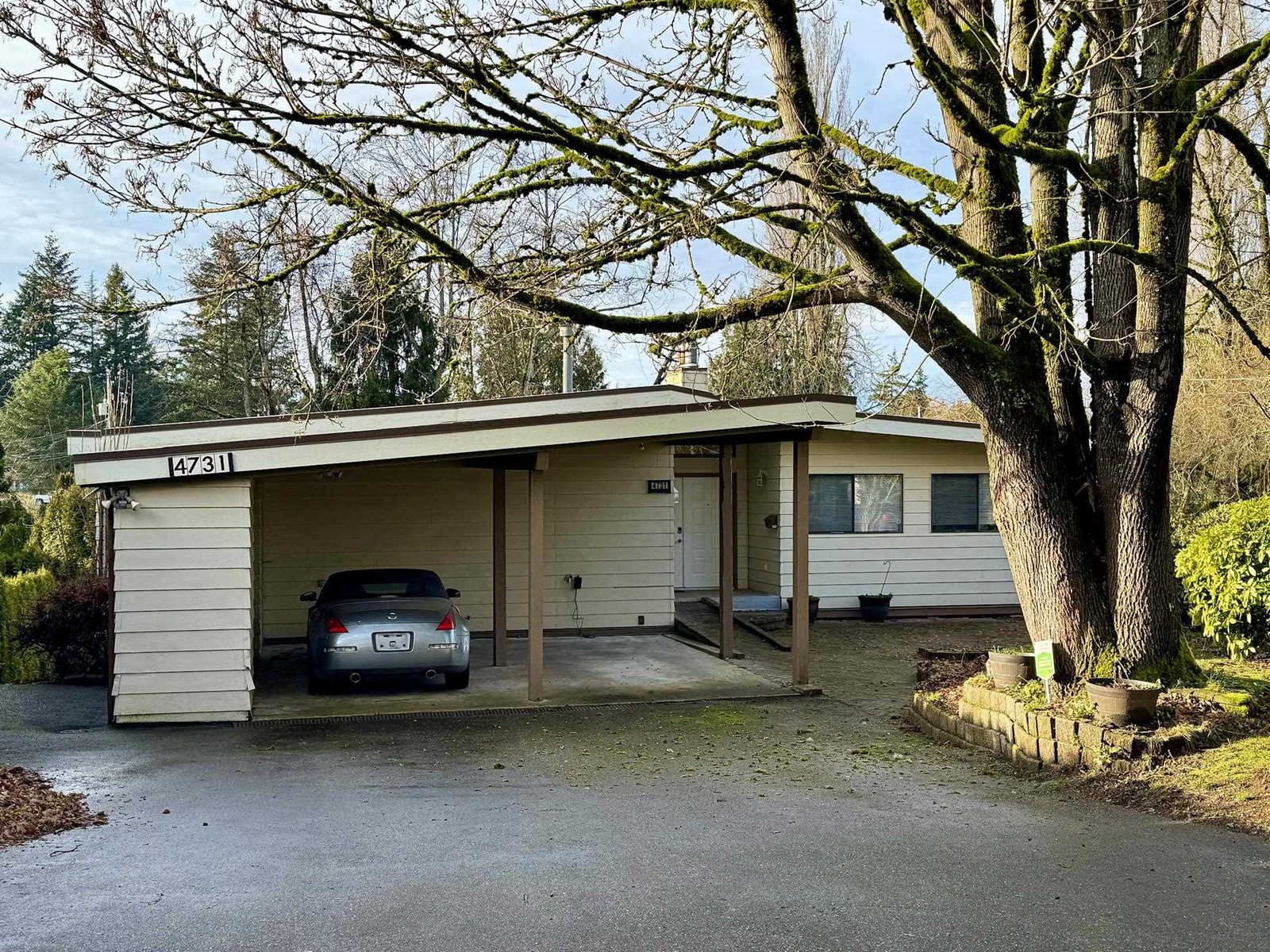 Property at 4731 210 STREET image 2