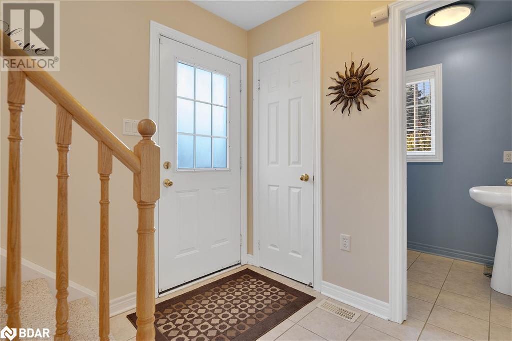 Property at 430 MAPLEVIEW Drive E Unit# 34 image 3