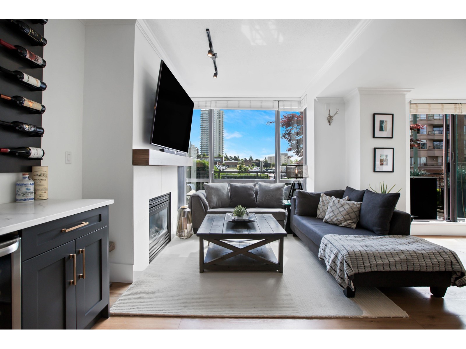101 1551 Foster Street, White Rock, British Columbia  V4B 5M1 - Photo 4 - R2993143