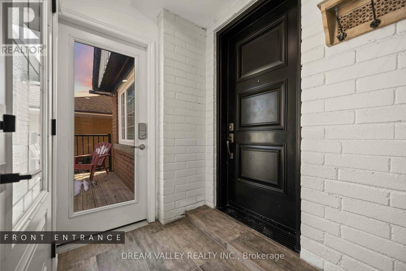 Property at 74 ROSEMOUNT DRIVE image 4