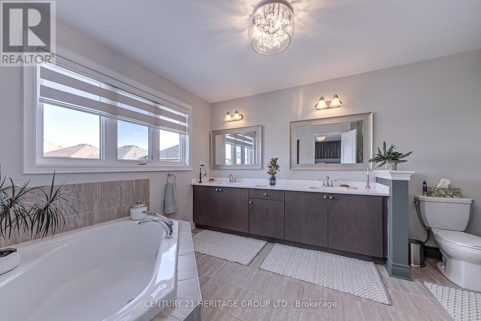 511 West Park Avenue W, Bradford West Gwillimbury, Ontario  L3Z 0N1 - Photo 20 - N12099789
