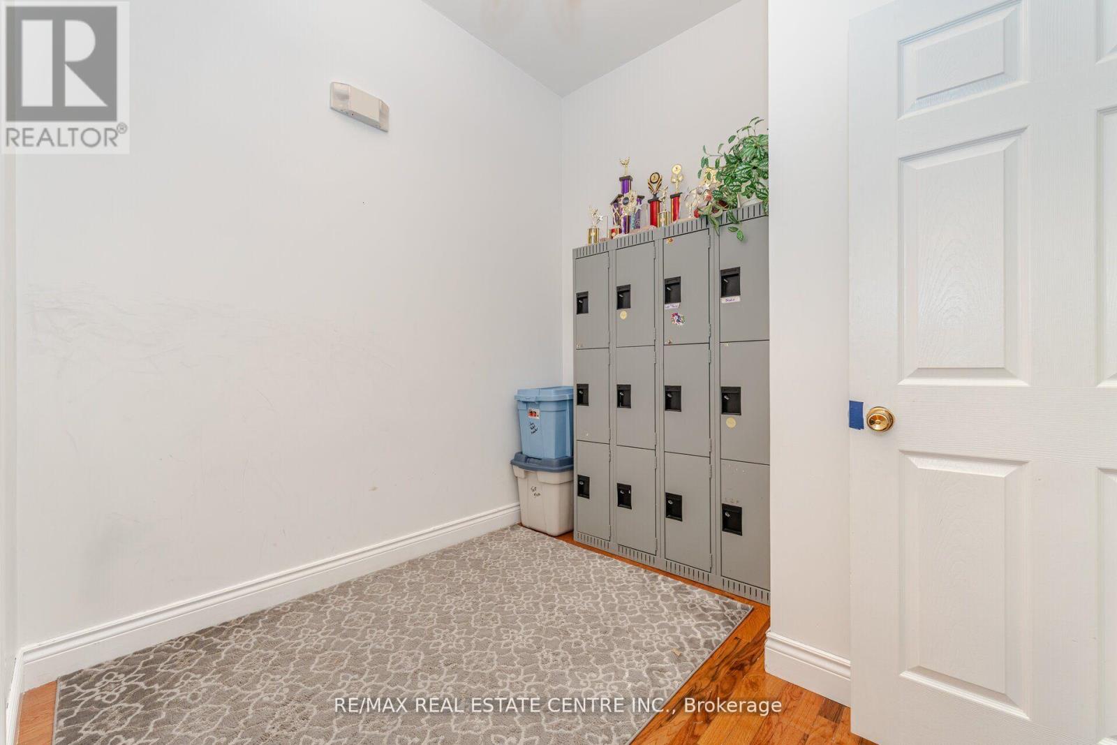 133 Broadway, Orangeville, Ontario  L9W 1K2 - Photo 24 - W12099792