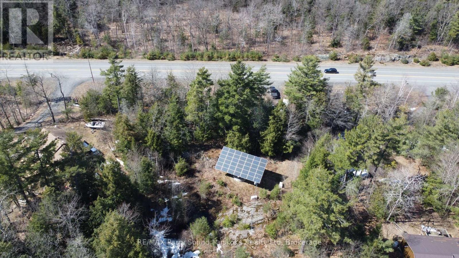 463 Highway 518 Highway, Seguin, Ontario  P2A 0B2 - Photo 3 - X12069886