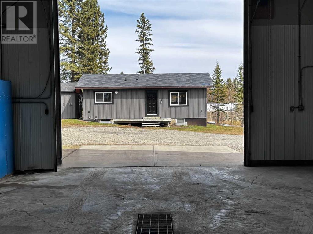10, 5113 Highway 27, Rural Mountain View County, Alberta  T0M 1X0 - Photo 16 - A2212986