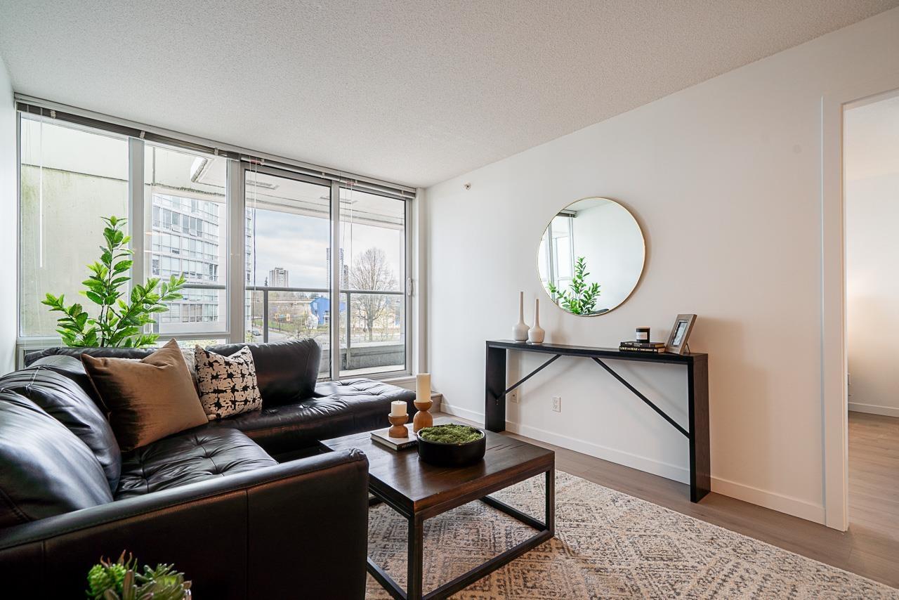 203 13688 100 Avenue, Surrey, British Columbia  V3T 0G5 - Photo 3 - R2993242