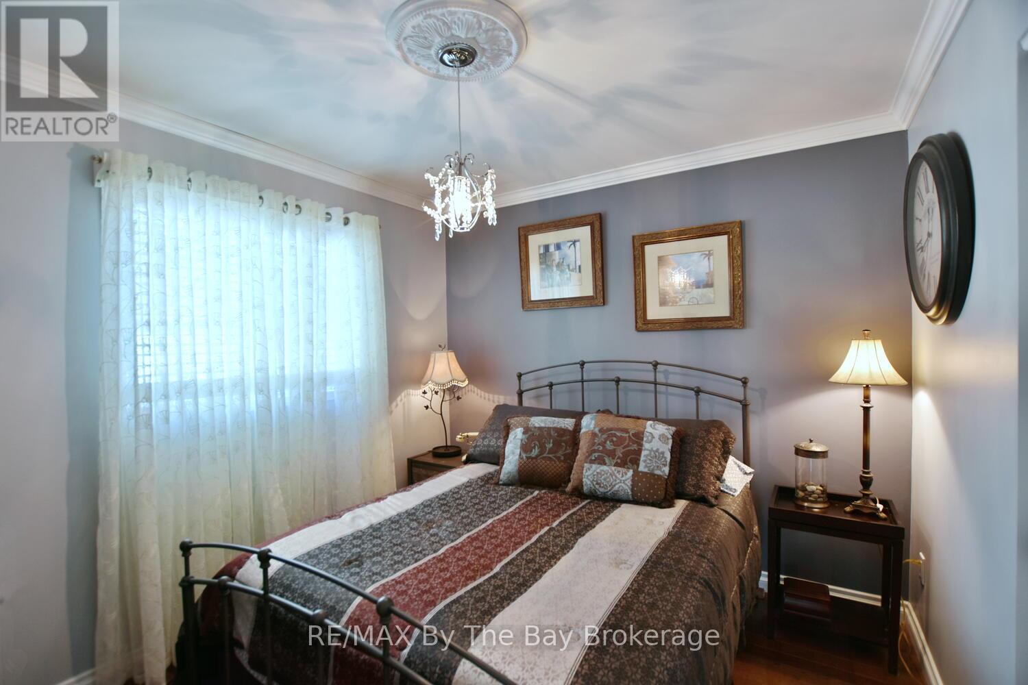 41 Evergreen Crescent, Wasaga Beach, Ontario  L9Z 1B6 - Photo 20 - S12099826