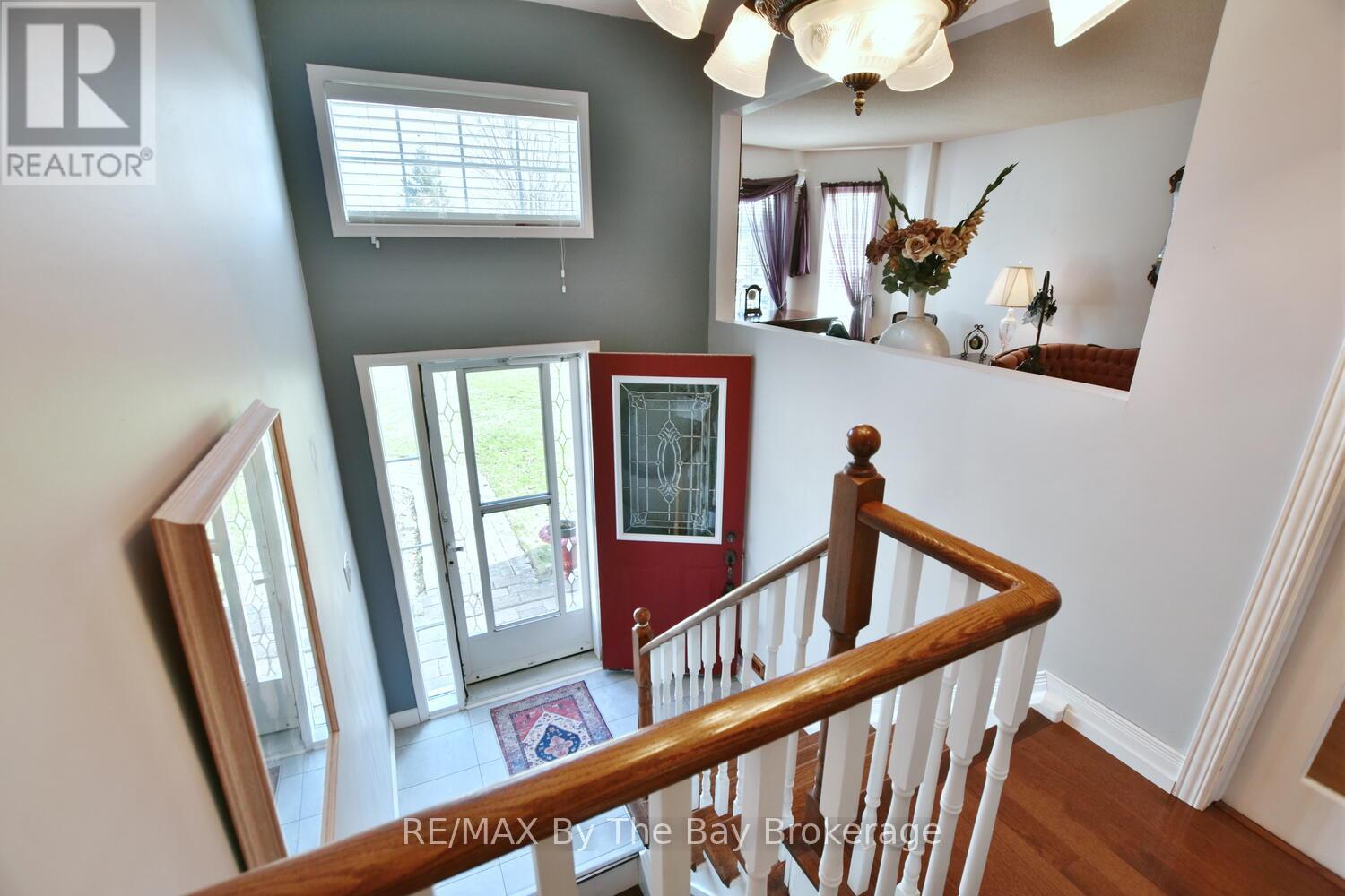 Property at 41 EVERGREEN CRESCENT image 3