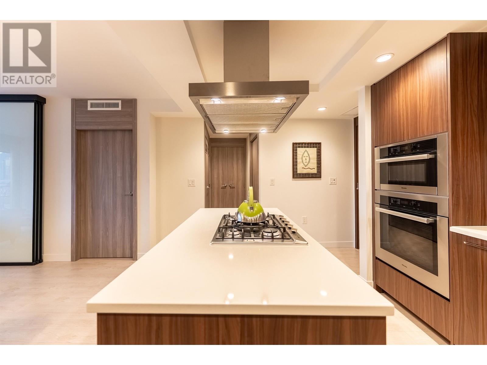 1308 1768 Cook Street, Vancouver, British Columbia  V5Y 0N3 - Photo 15 - R2993473