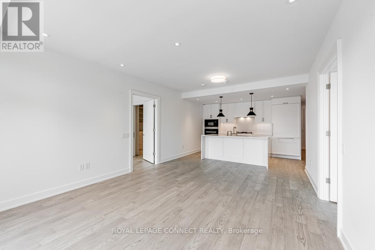 512 - 1 Strathgowan Avenue, Toronto, Ontario  M4N 2H8 - Photo 12 - C12099781