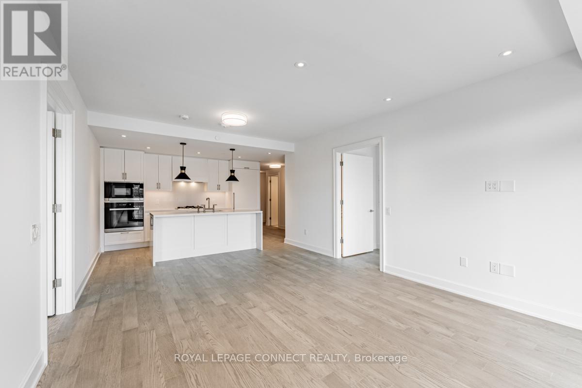 512 - 1 Strathgowan Avenue, Toronto, Ontario  M4N 2H8 - Photo 13 - C12099781