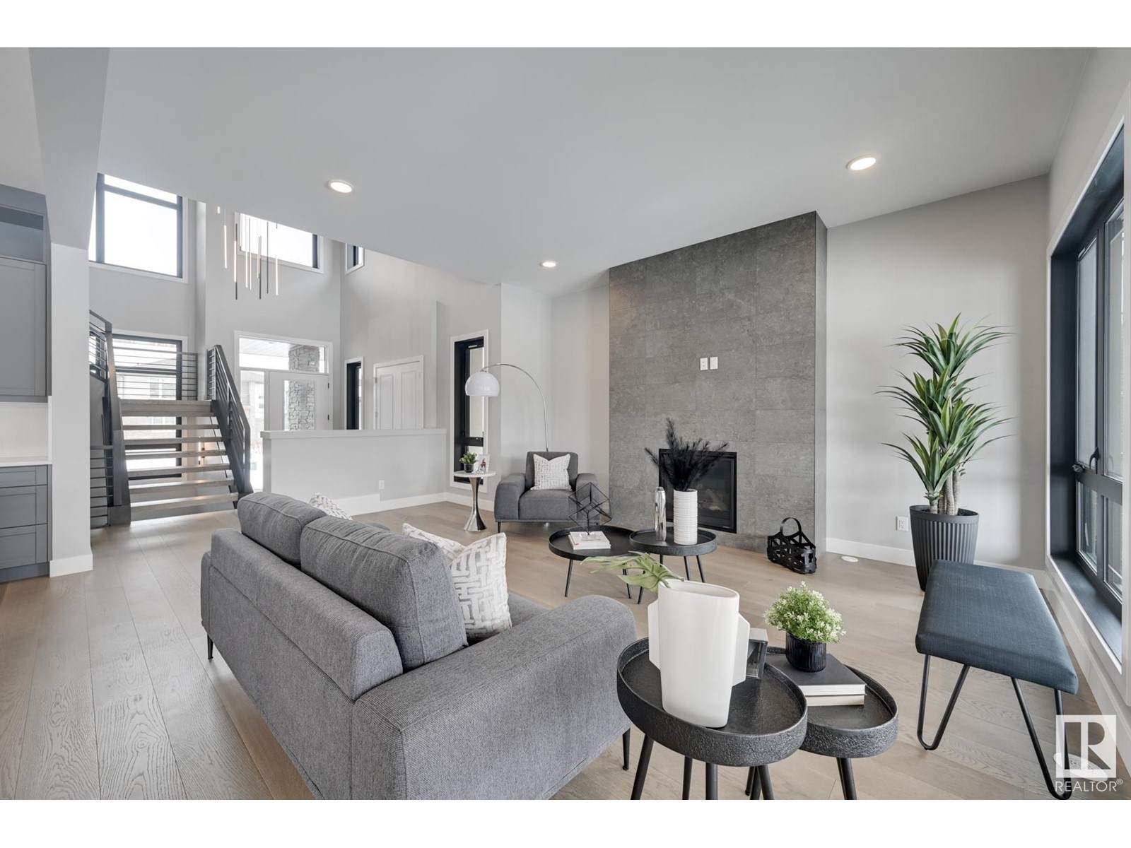 Property at 7179 MAY CR NW image 4