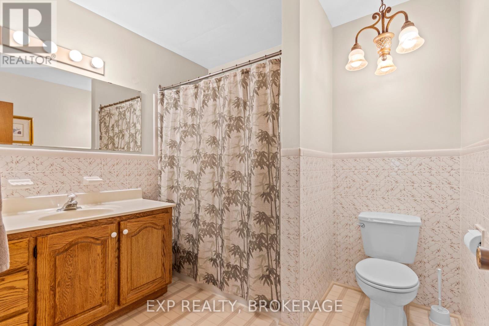 197 Fairway Hill Crescent, Kingston (Central City West), Ontario  K7M 2V5 - Photo 21 - X12099881