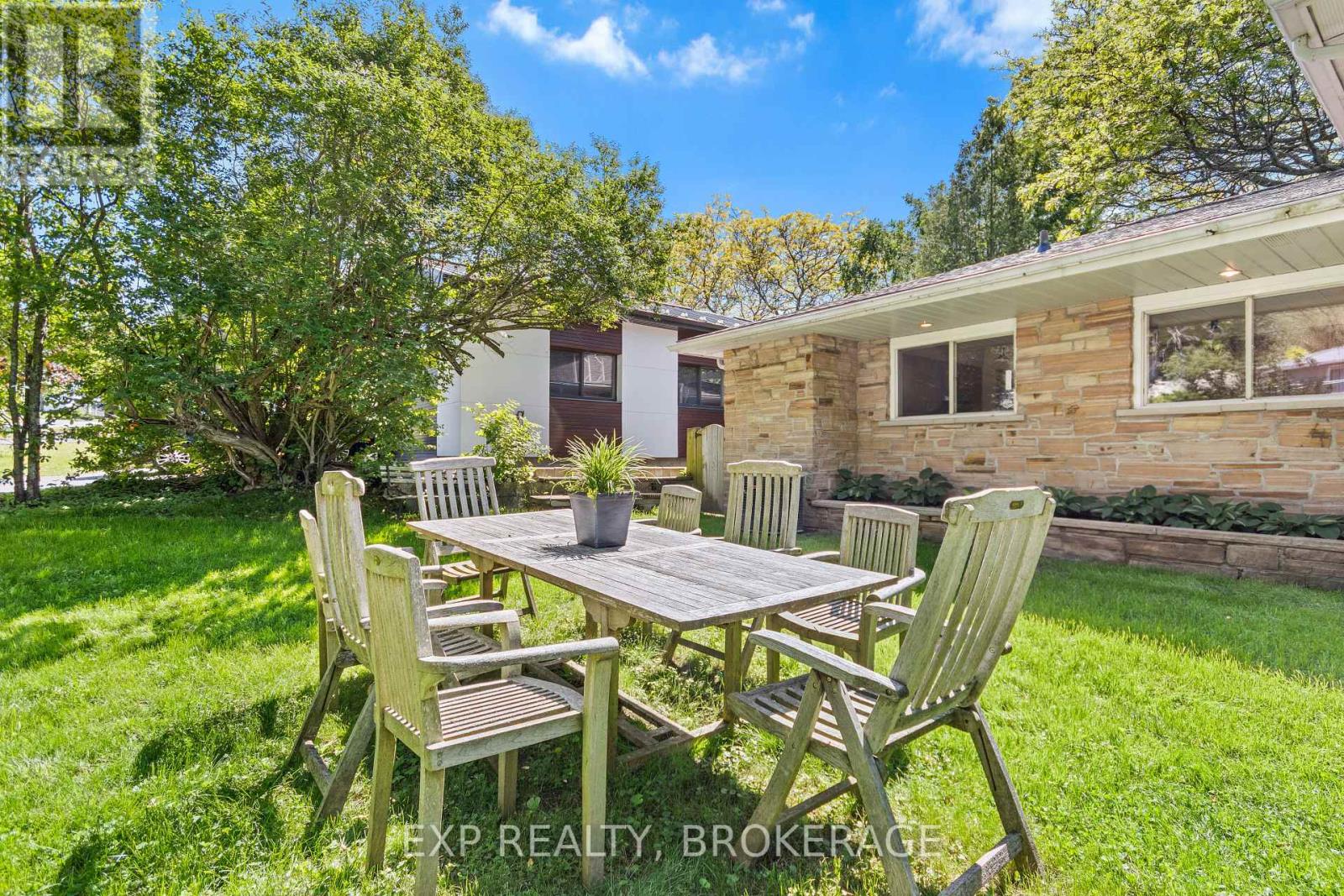 197 Fairway Hill Crescent, Kingston (Central City West), Ontario  K7M 2V5 - Photo 4 - X12099881