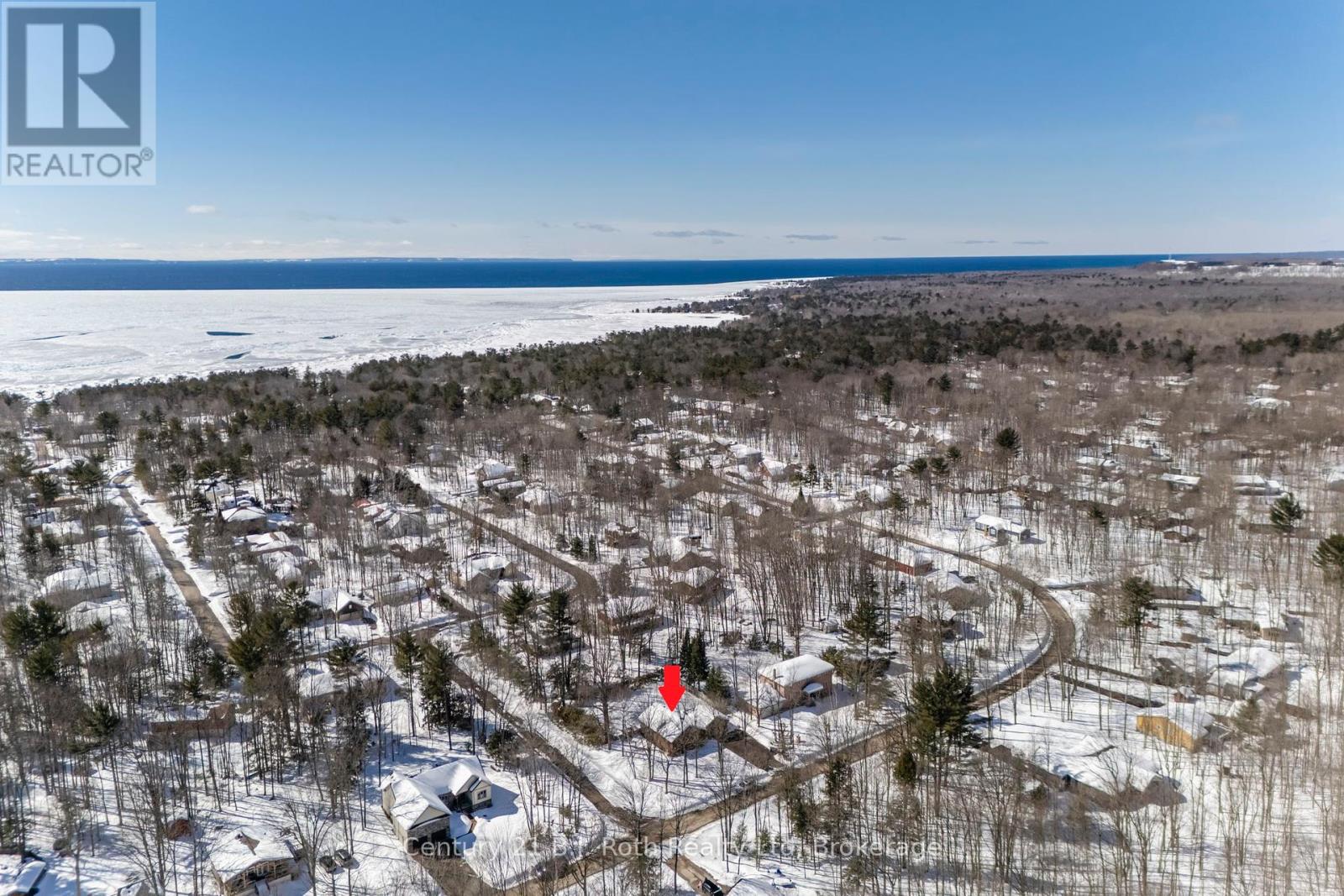 100 Tall Pines Drive, Tiny, Ontario  L9M 0H4 - Photo 4 - S12015405