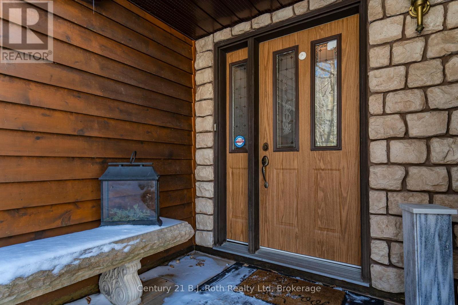 Property at 100 TALL PINES DRIVE image 5