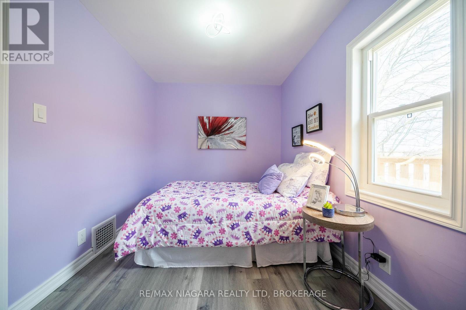 4749 Epworth Circle, Niagara Falls, Ontario  L2E 1E1 - Photo 23 - X12099884
