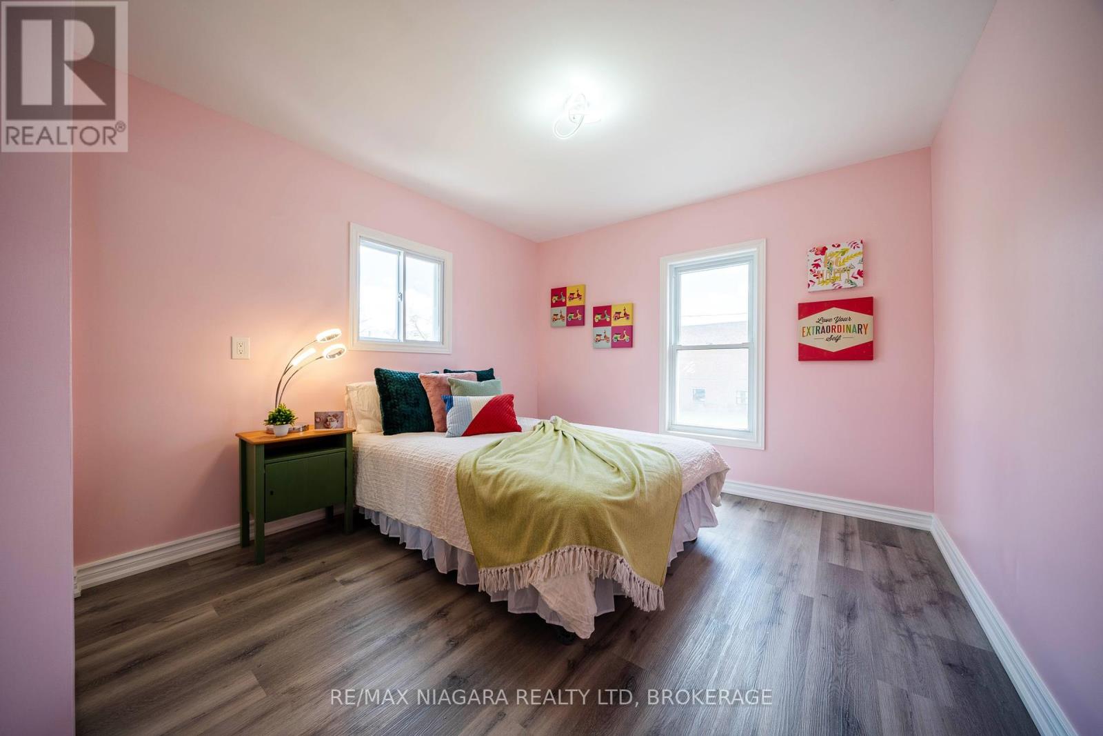4749 Epworth Circle, Niagara Falls, Ontario  L2E 1E1 - Photo 28 - X12099884