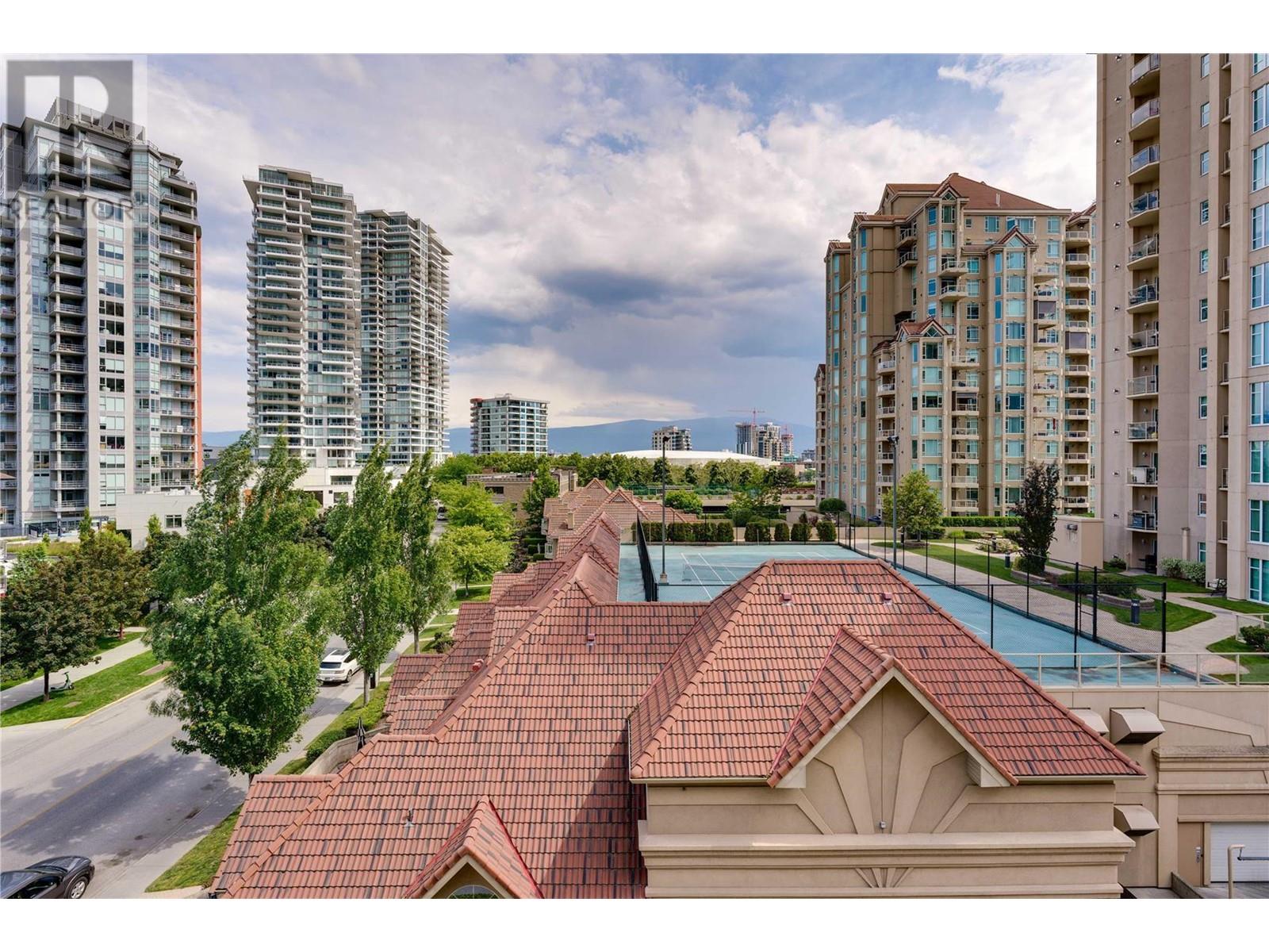 1088 Sunset Drive Unit# 542, Kelowna, British Columbia