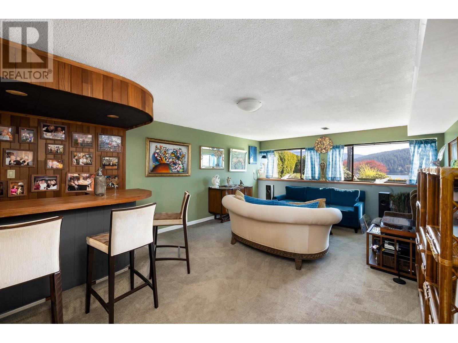 587 Beachview Drive, North Vancouver, British Columbia  V7G 1P8 - Photo 28 - R2993678