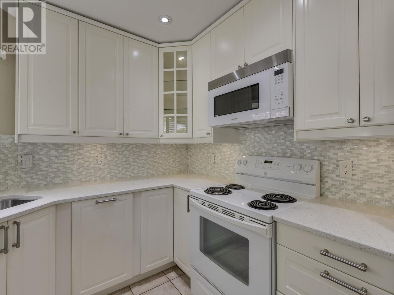 423a Bromley Street, Coquitlam, British Columbia  V3K 6N7 - Photo 15 - R2992992