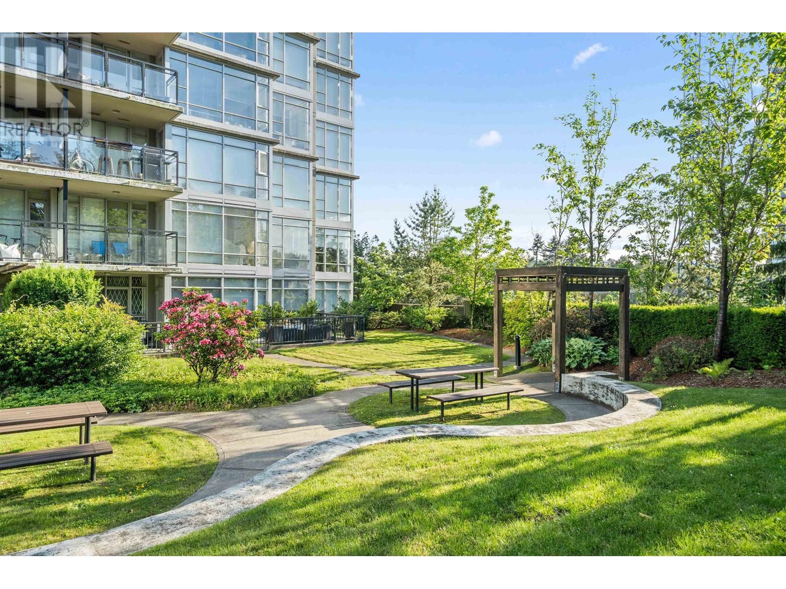 802 555 Delestre Avenue, Coquitlam, British Columbia  V3K 0A9 - Photo 3 - R2993712