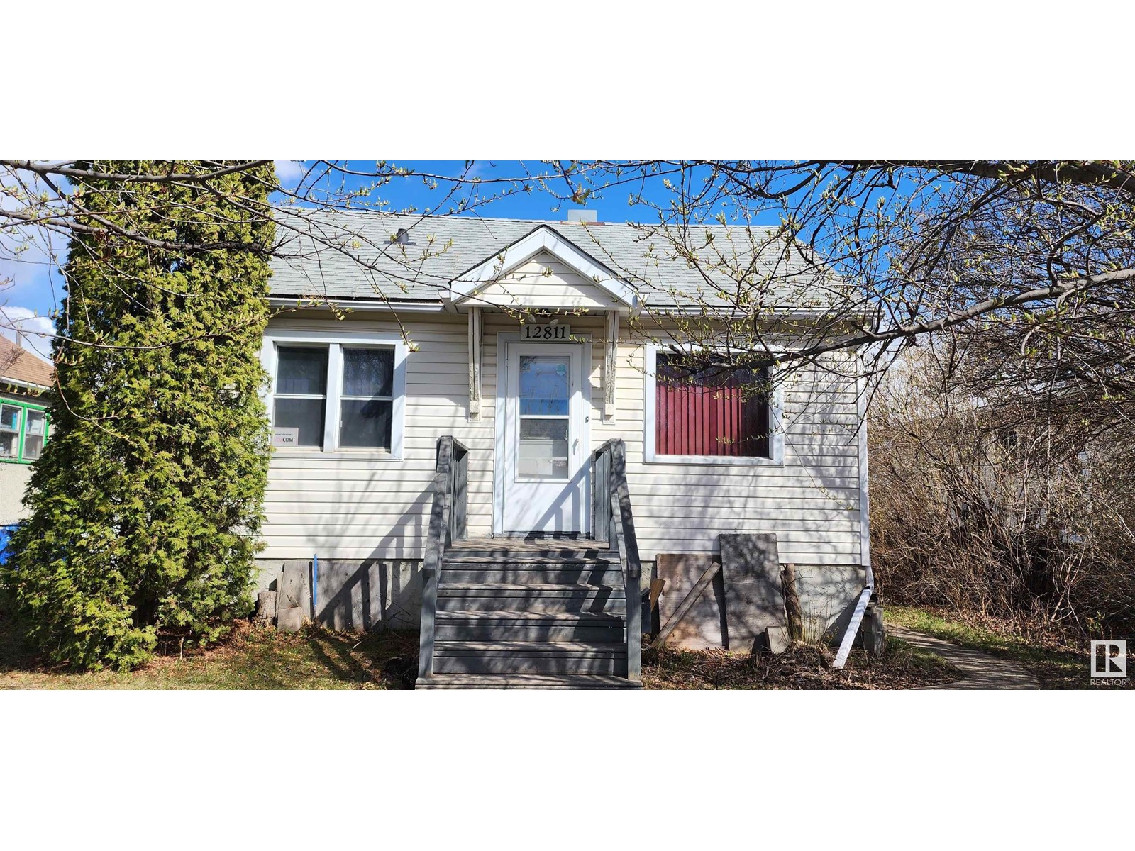 Property at 12811 126 ST NW image 1
