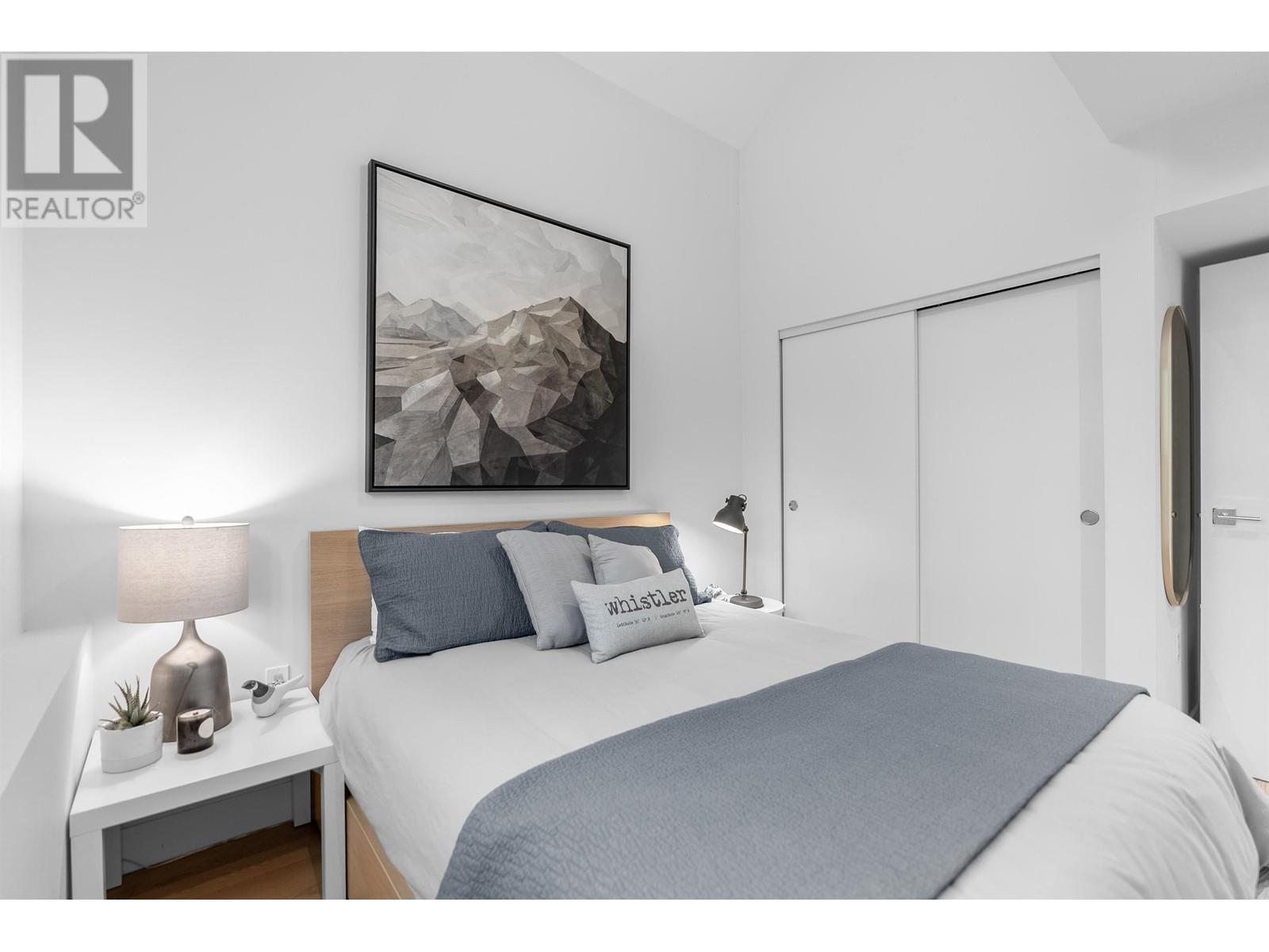 Listing Picture 16 of 35 : 367 E 16TH AVENUE, Vancouver / 溫哥華 - 魯藝地產 Yvonne Lu Group - MLS Medallion Club Member