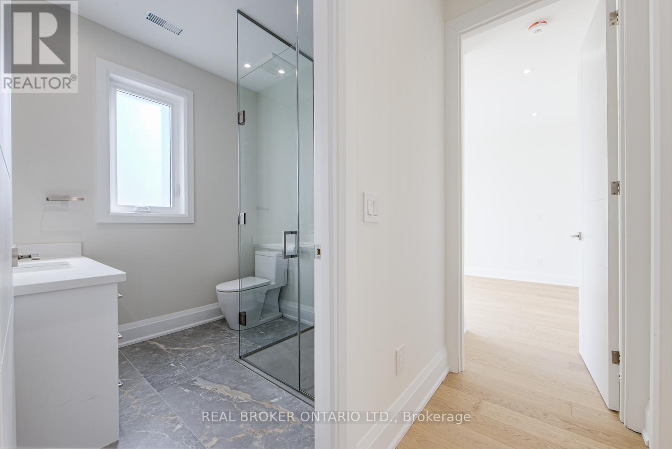 496 Duclos Point Road, Georgina, Ontario  L0E 1N0 - Photo 28 - N12099892