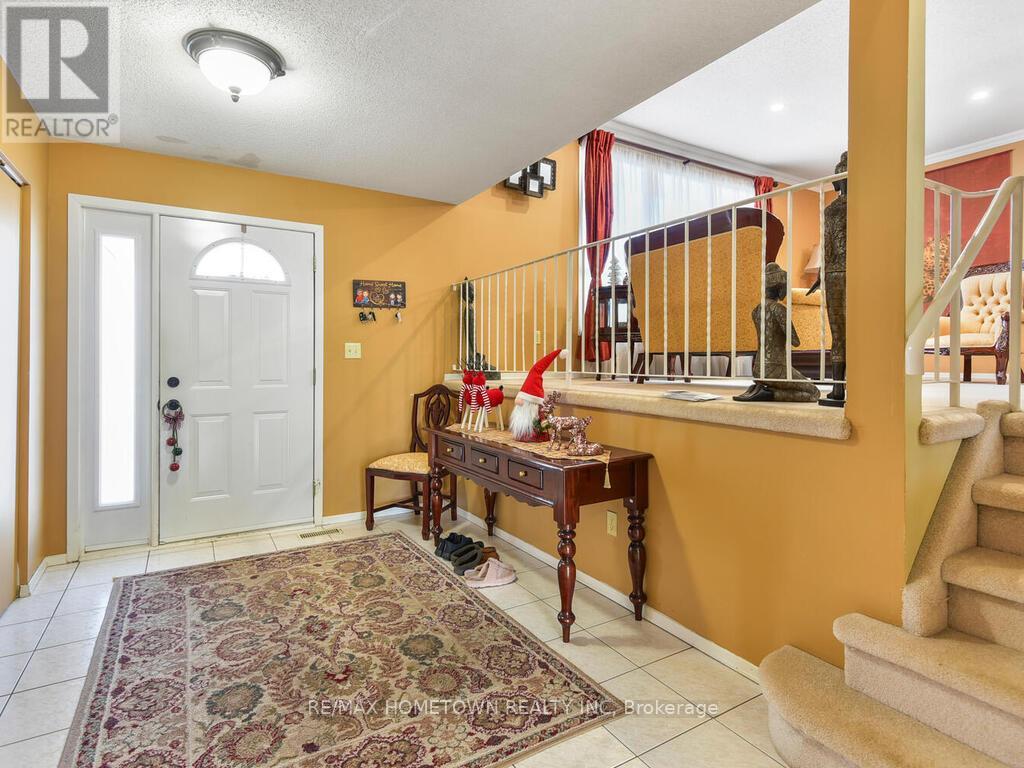 Property at 625 LAURIER BOULEVARD image 4