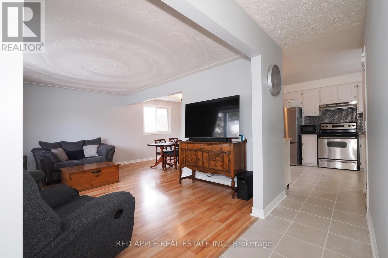 Property at 113 DEERBERRY PLACE image 2