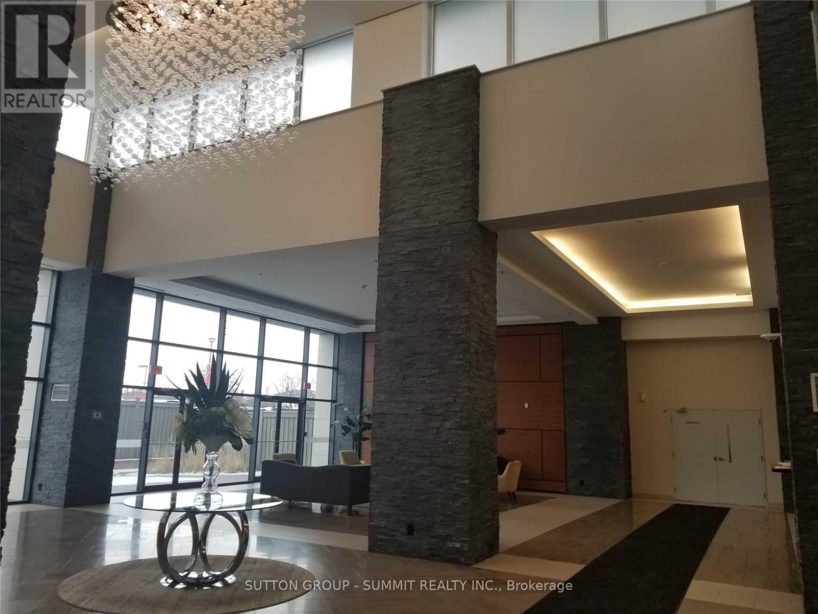 813 - 12 Woodstream Boulevard, Vaughan, Ontario  L4L 8C3 - Photo 17 - N12099678