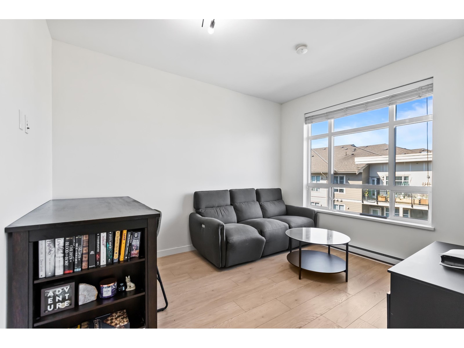 Property at D404 20211 66 AVENUE image 3