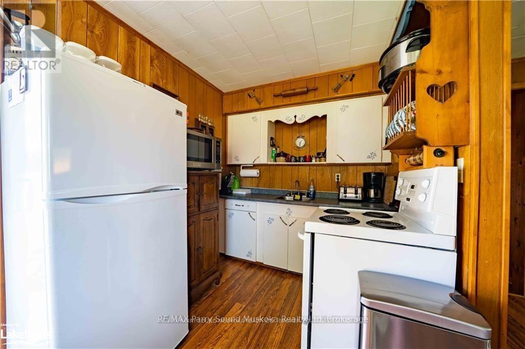 2235 Hwy 124, Whitestone, Ontario  P0A 1G0 - Photo 30 - X12100008