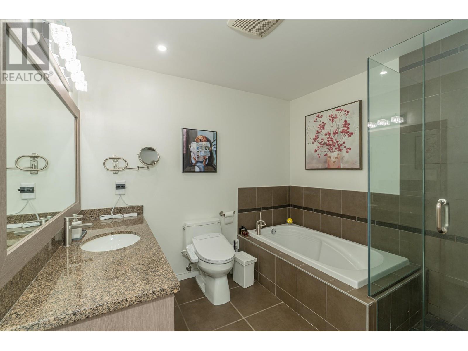 1325 Fernwood Crescent, North Vancouver, British Columbia  V7P 1K3 - Photo 26 - R2991888