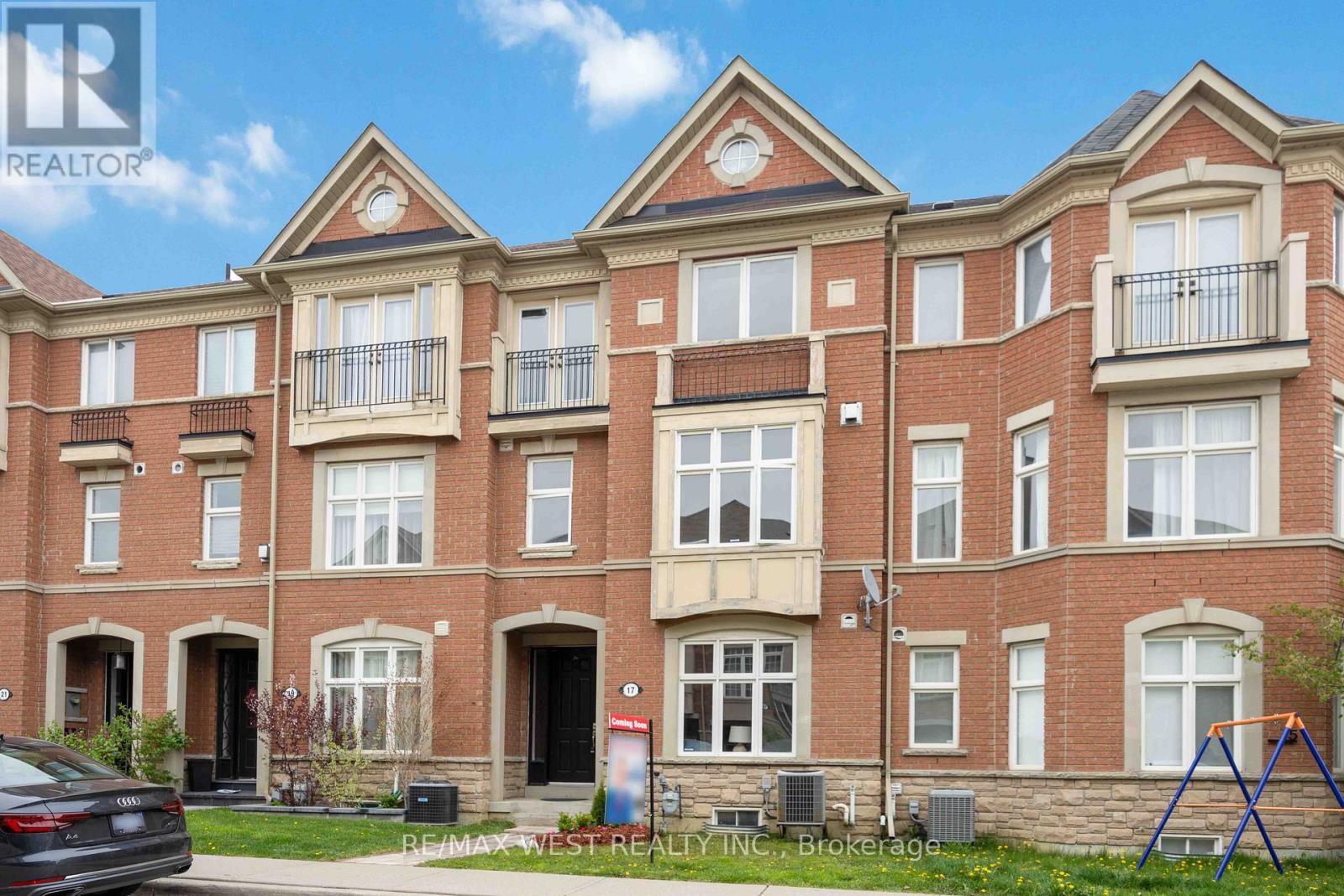 Property at 17 JOHN FRANK ROAD image 2