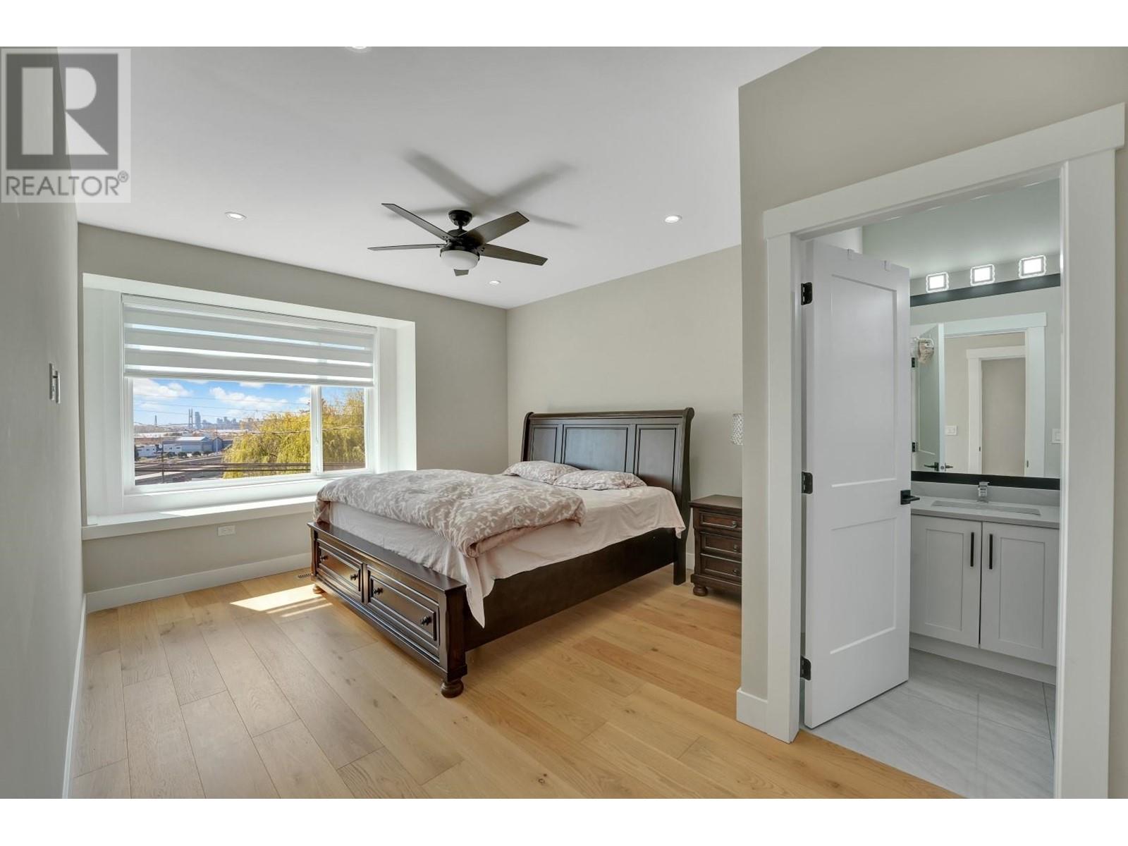 1939 Brunette Avenue, Coquitlam, British Columbia  V3K 1H8 - Photo 26 - R2993787