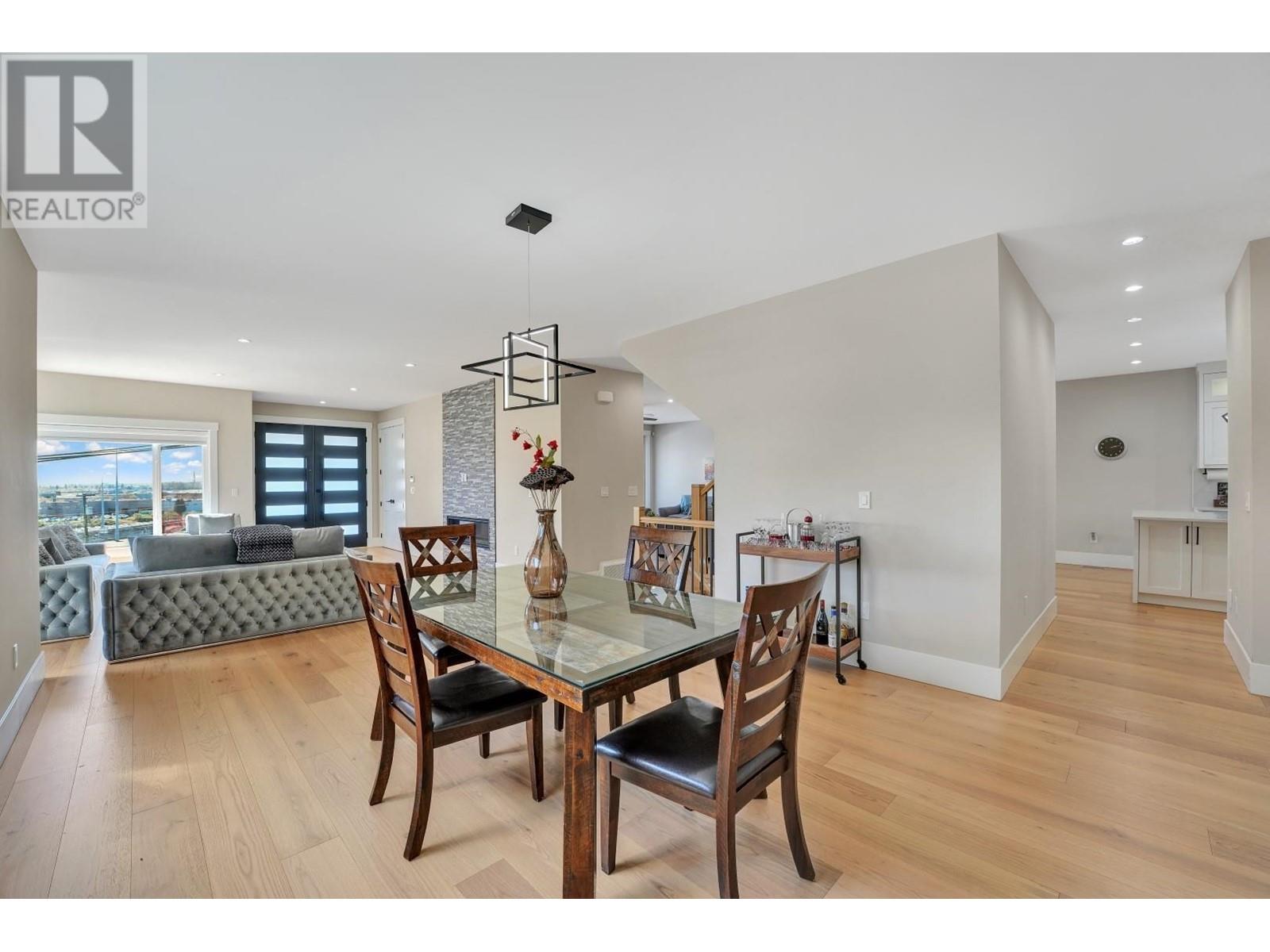 1939 Brunette Avenue, Coquitlam, British Columbia  V3K 1H8 - Photo 6 - R2993787