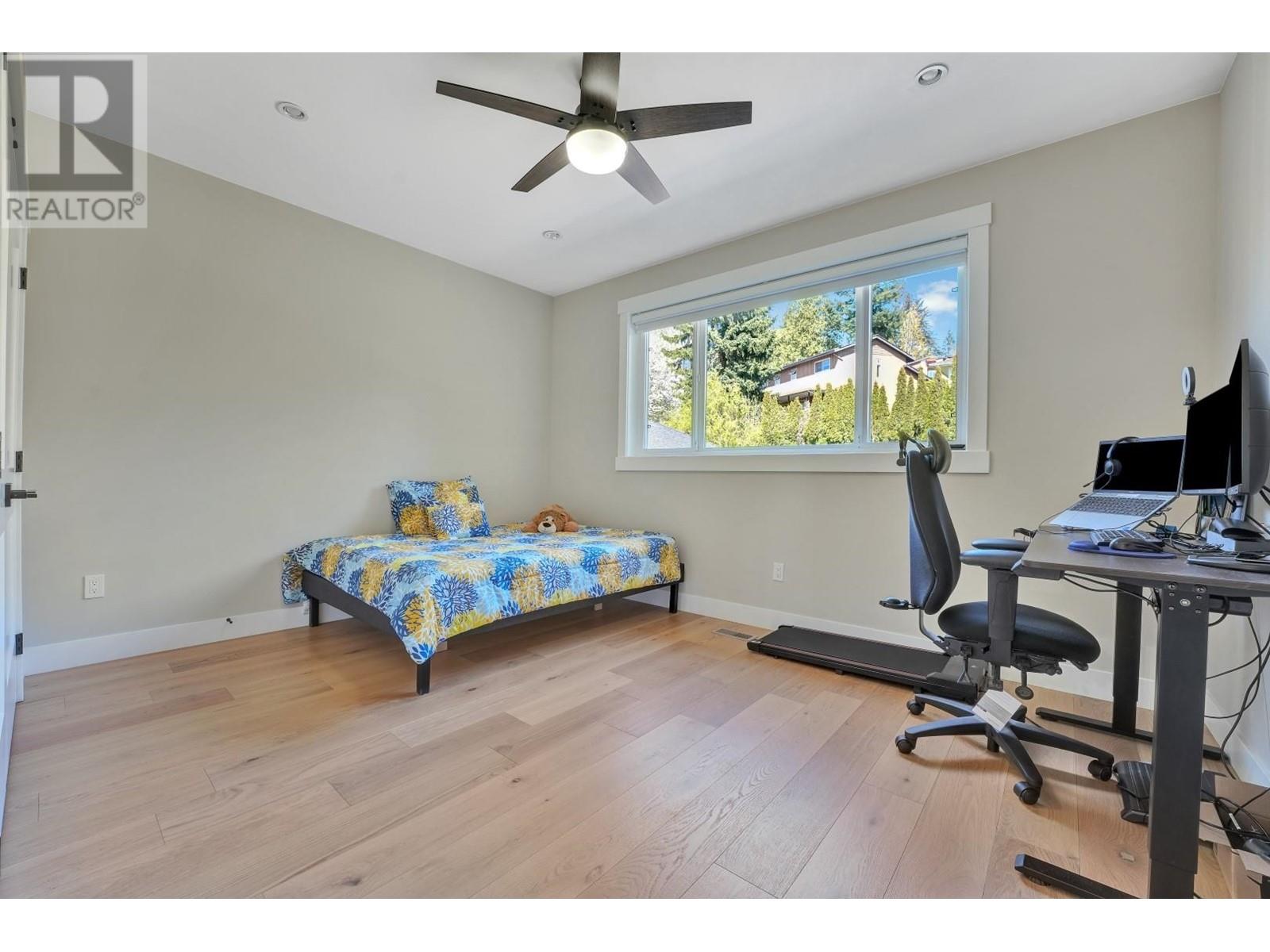 1939 Brunette Avenue, Coquitlam, British Columbia  V3K 1H8 - Photo 32 - R2993787