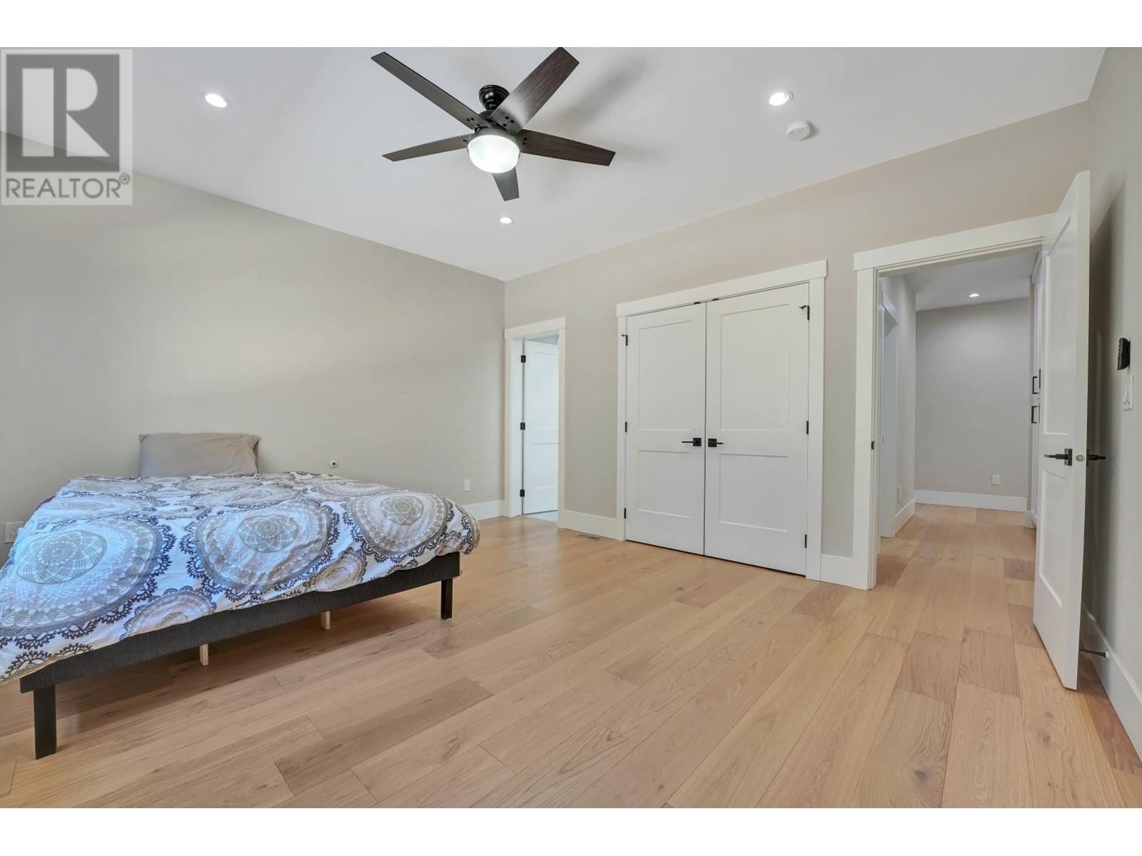 1939 Brunette Avenue, Coquitlam, British Columbia  V3K 1H8 - Photo 31 - R2993787