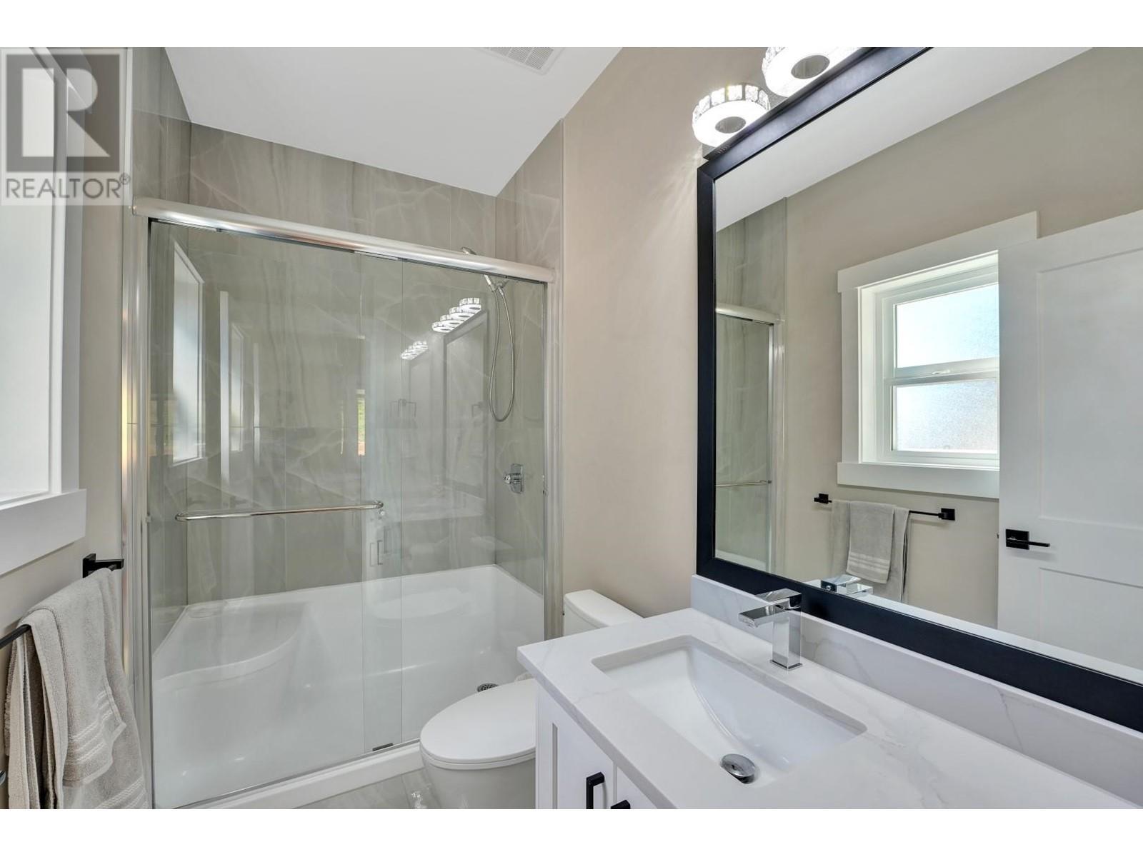 1939 Brunette Avenue, Coquitlam, British Columbia  V3K 1H8 - Photo 30 - R2993787