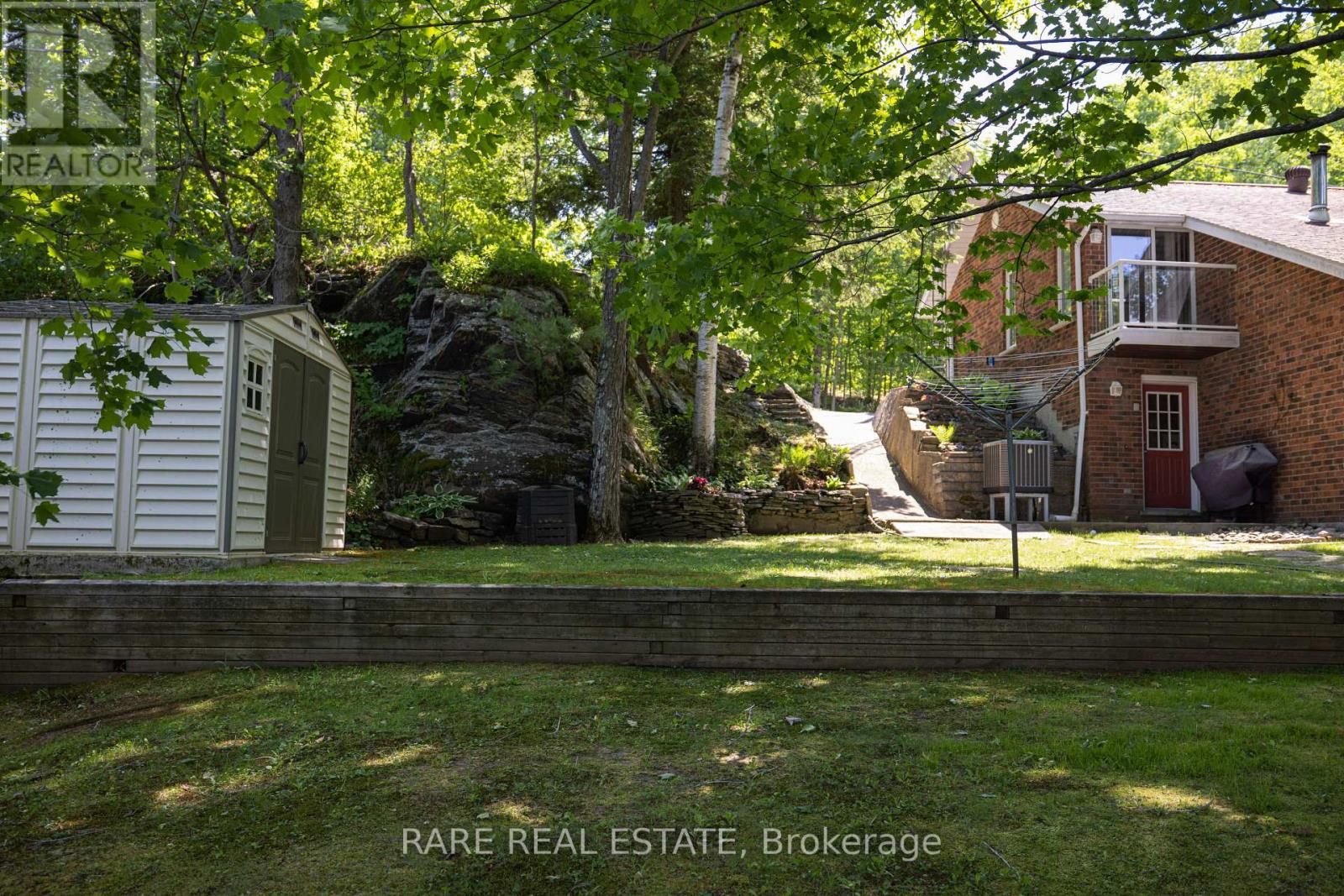1047 Country Lane, Frontenac, Ontario  K0H 2P2 - Photo 20 - X12098332