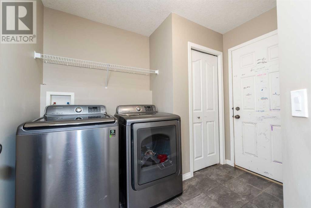 1328 Kingsland Road Se, Airdrie, Alberta  T4A 0B2 - Photo 12 - A2199199
