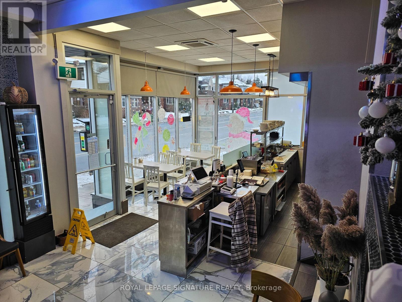 425 Jane Street, Toronto, Ontario  M6S 3Z7 - Photo 9 - W12099313