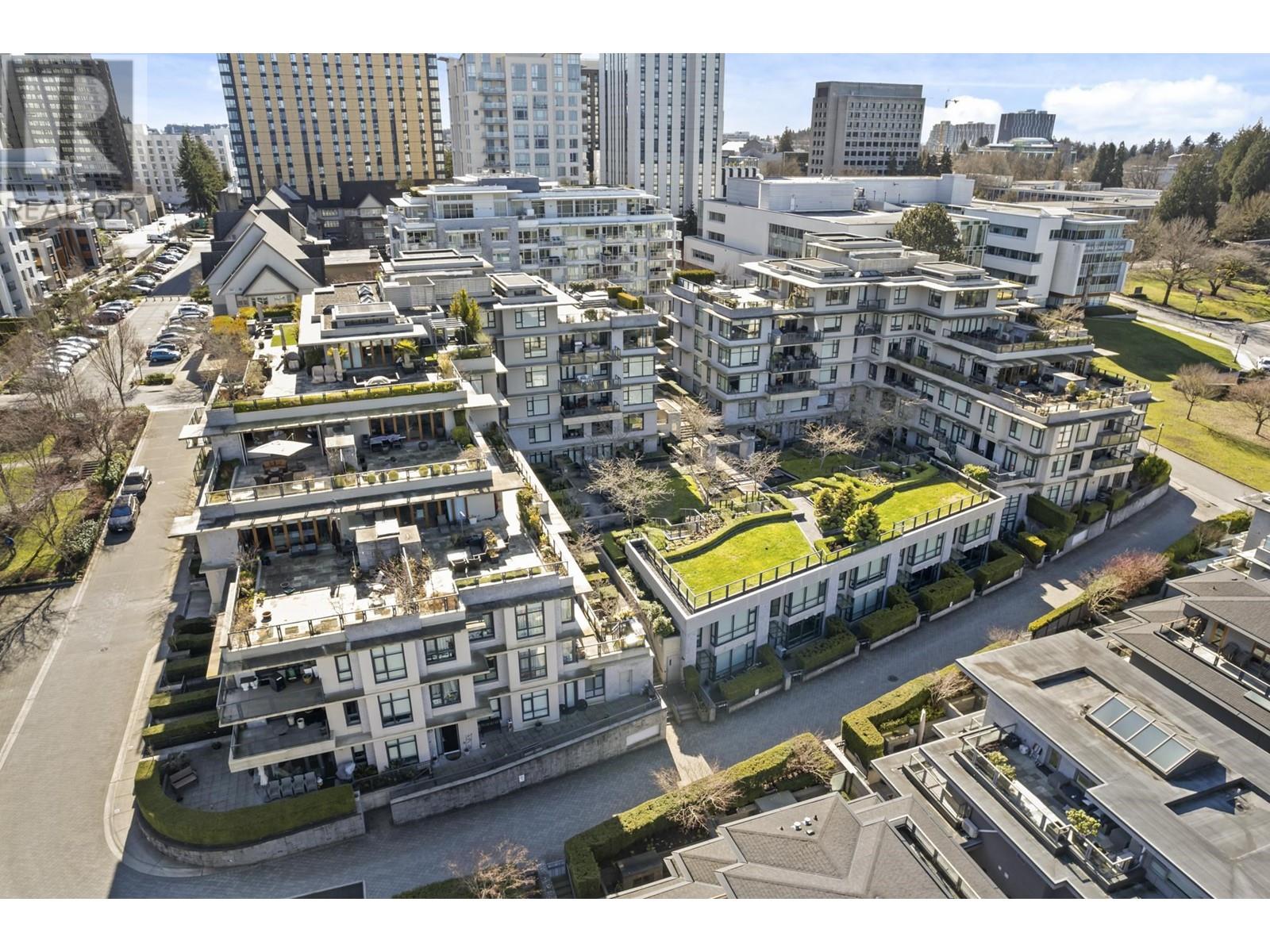 Listing Picture 34 of 40 : 503 6063 IONA DRIVE, Vancouver / 溫哥華 - 魯藝地產 Yvonne Lu Group - MLS Medallion Club Member